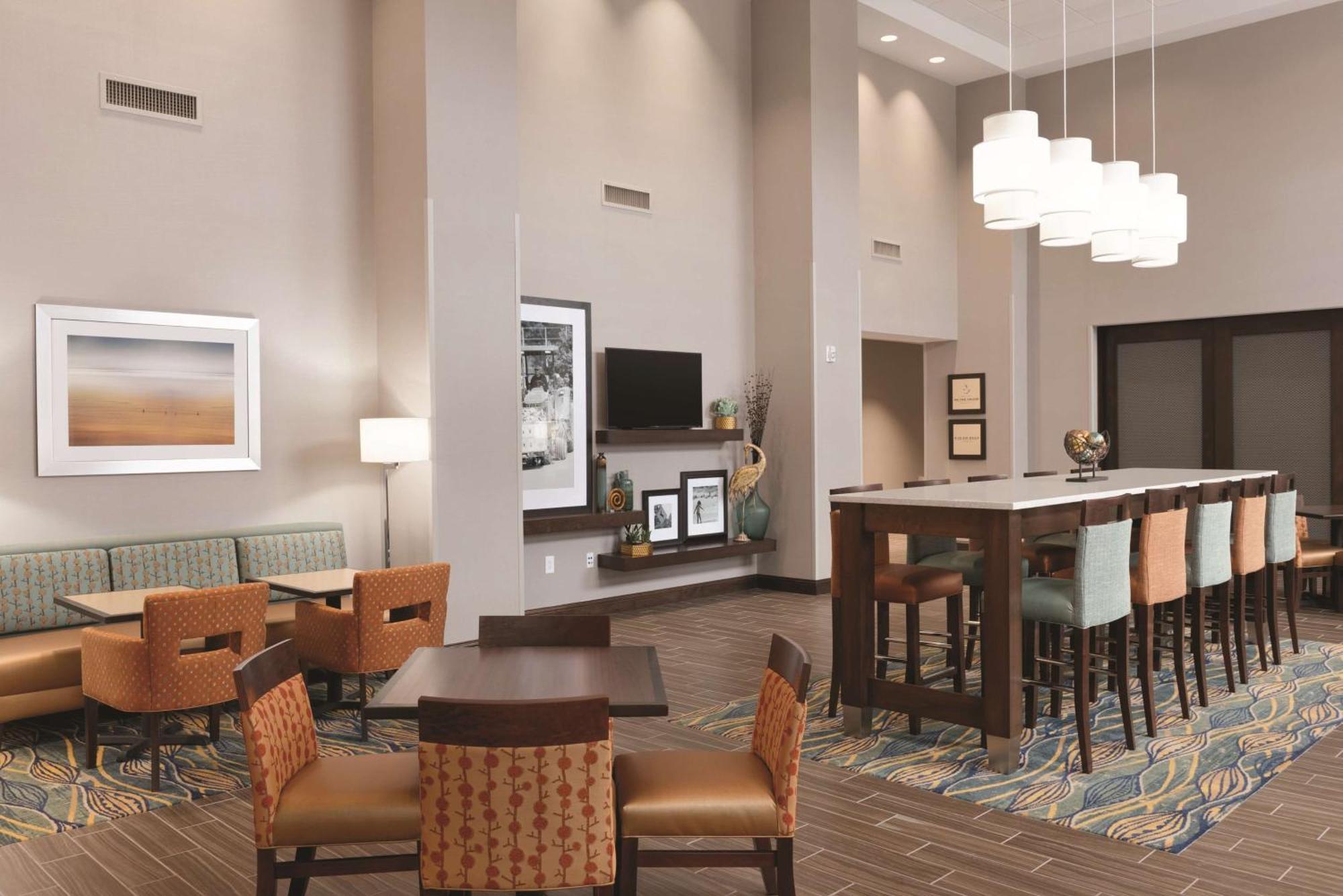 Hampton Inn & Suites - De Land Eksteriør bilde